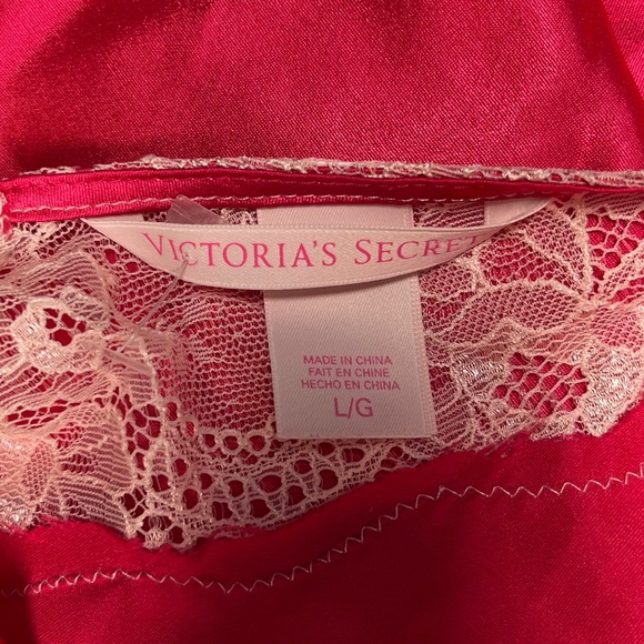 Large Victoria’s Secret Silk Slip nightgown chemise pink - Picture 5 of 6